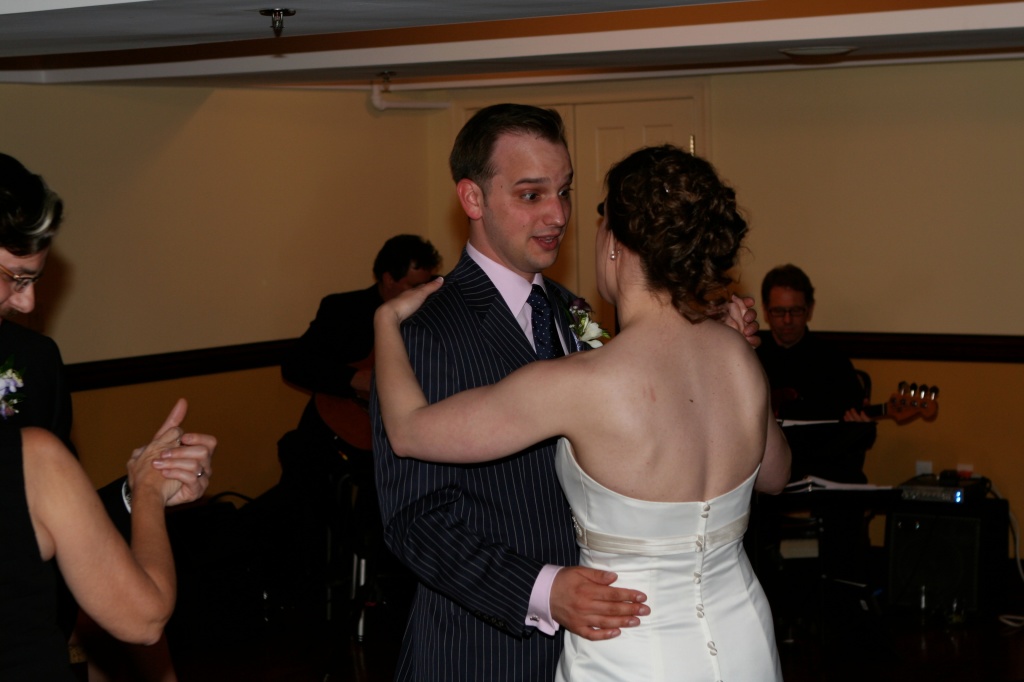 2010/04(April)/Lindsay Andrew Wedding/1024x768_2010-04-23-290 Lindsay-Andrew Wedding.jpg